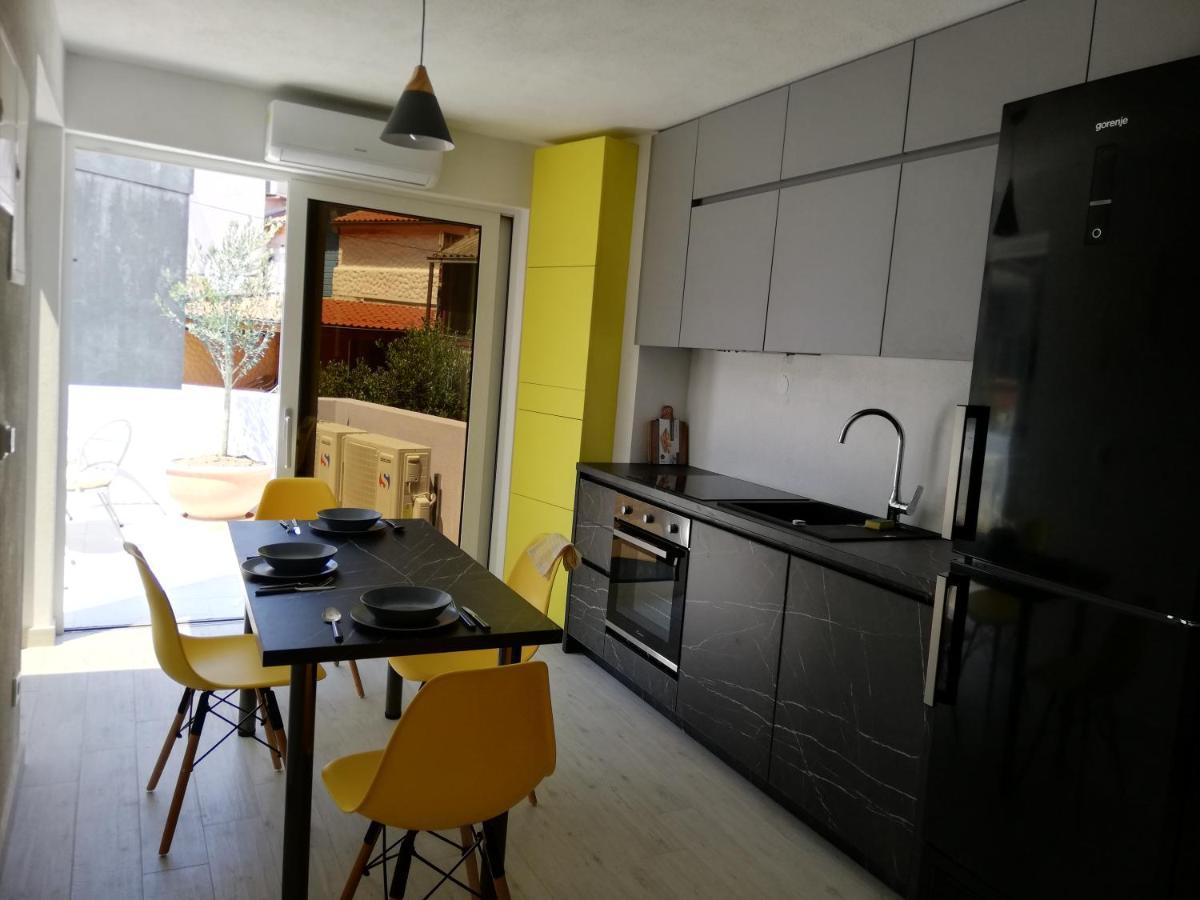 Markov Place Murter Exterior foto